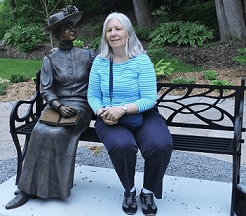 Me on the bench statue